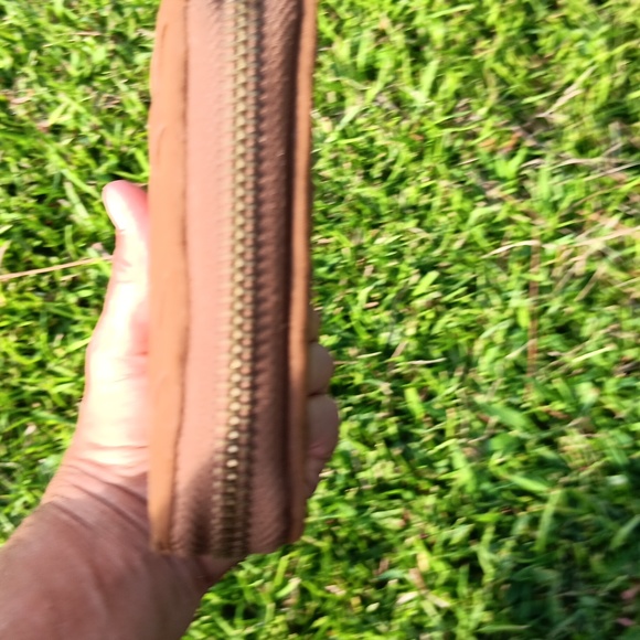 EUC UNIVERSAL THREAD LONG ZIP WALLET LIGHT BROWN - Picture 4 of 12